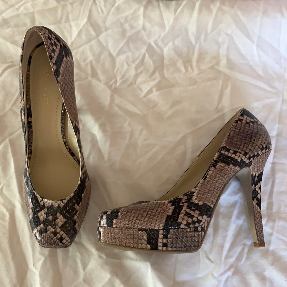 Nine West faux snake skin heels